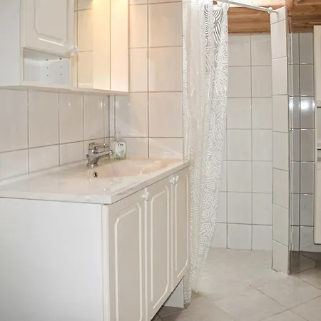 Gorgeous In With Kitchen Tatil Evi